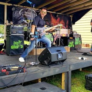 Meet your Posher, Buddy